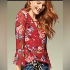 CAbi 3590 Devoted Blouse Red Floral Bell sleeve Size Small